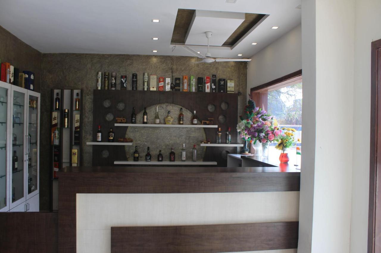 דמאן Hotel Ambica מראה חיצוני תמונה