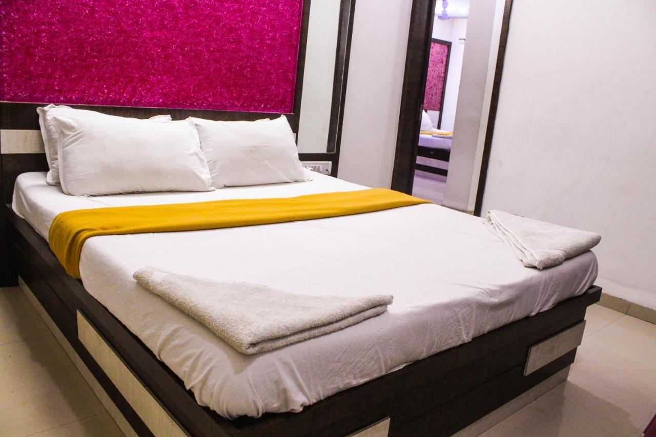 דמאן Hotel Ambica מראה חיצוני תמונה